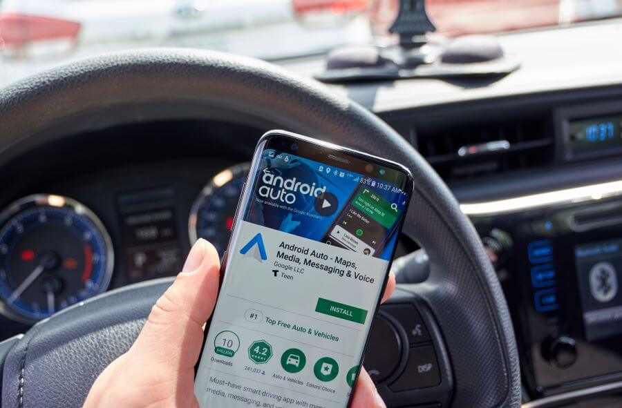 Android Auto vs Apple Carplay: ¿Qué ventajas tiene uno sobre otro?